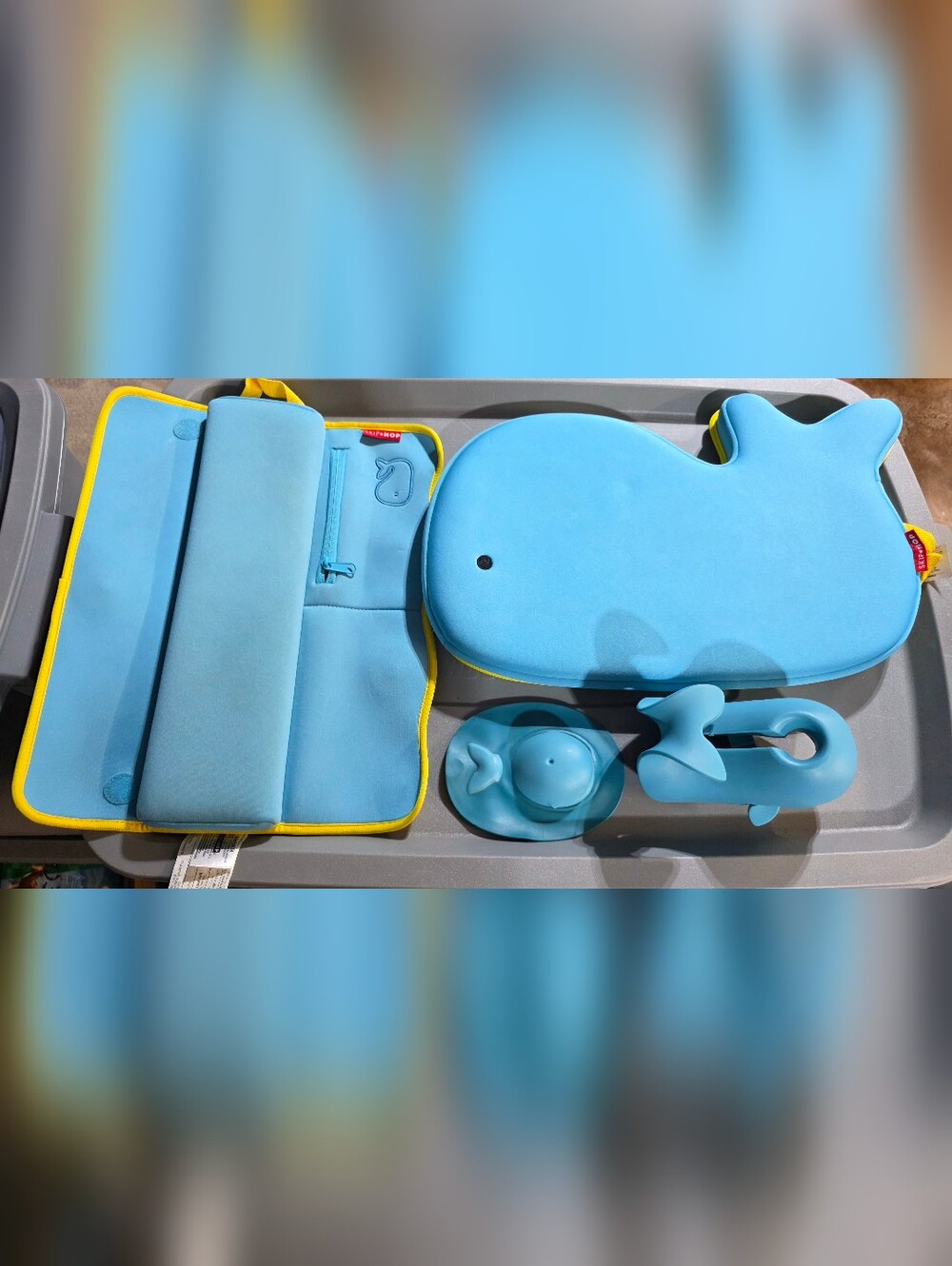 Skip Hop Blue Whale Elbowmat, Knee Mat, Tub Stopper And Faucet Protector